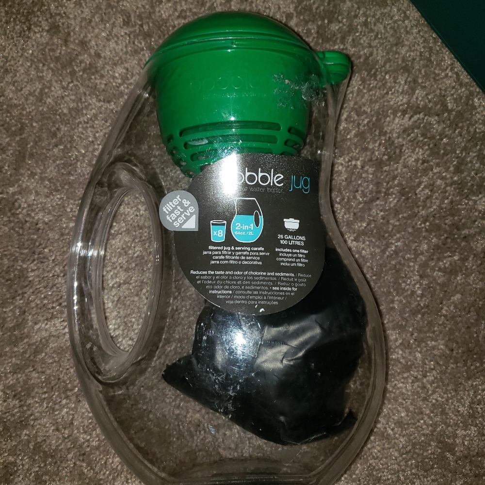 Brand new bobble jug w/filter